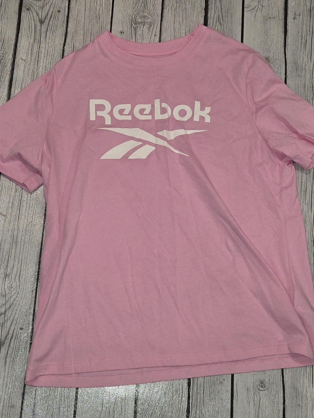 NWOT Reebok Pink Logo Short Sleeve T-Shirt Womens L